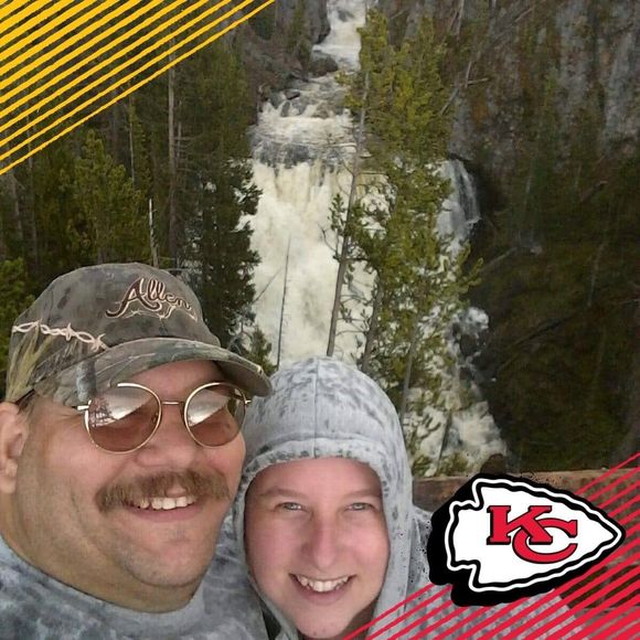 Meet your Posher, Melissa - Picture 1 of 1